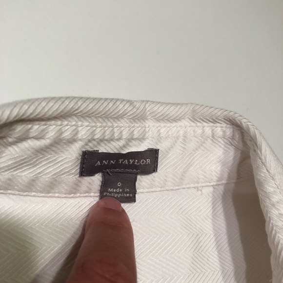 Ann Taylor Button Down Collared Blouse - New - Picture 8 of 8